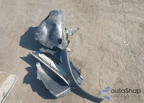 2009 Toyota Camry Xle z USA, uszkodzony, nr VIN 4T1BE46K69U814861